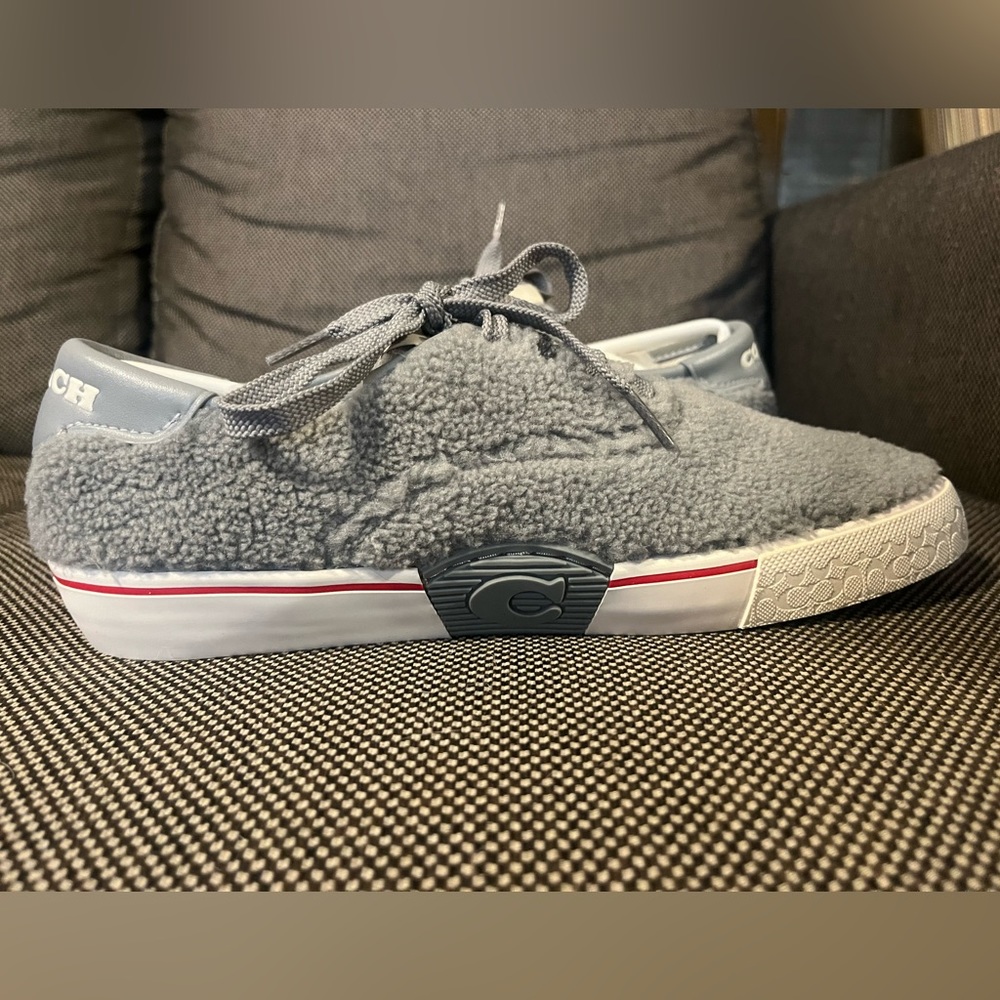 Women’s Size 8.5 Coach Sneakers - Picture 9 of 11
